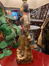 Vintage Chalkware Asian Figural Lamp