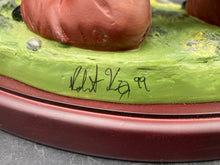 1999 Disneyana Convention Signed Limited Edition "The Pointer 1939" Statue
