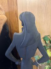 Statue