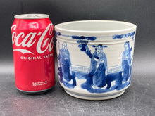 Antique 19th Century Chinese Porcelain Crock