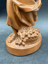 Kunstgewerbe Drechslerei Wooden Folk Art Wine Maker Figire - view 4