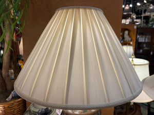 Green Asian Style Lamp