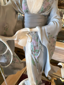 Giuseppe Armani Asian Lady Figurine