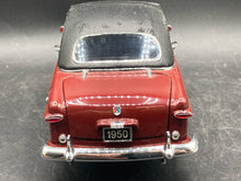 Danbury Mint 1/24 1950 Ford Crestliner Die Cast Car