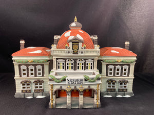 Dept 56 "Victoria Station"