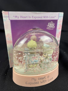 1991 "My Heart Is Exposed With Love" Precious Moments Water Dome