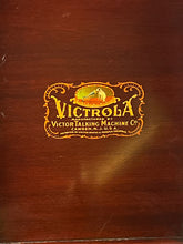 Victrola VV-IX Hand Crank Record Player