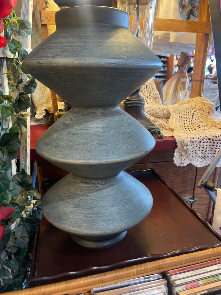 Modern 3 Tier Ceramic Vase