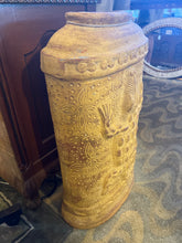 Large Mexican Terrra Cotta Pot/Vase