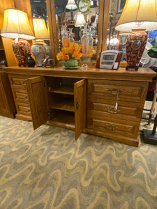 Arbek Solid Oak Dresser With Triple Mirror