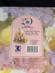 2000 "Collecting Friends Along The Way" Precious Moments