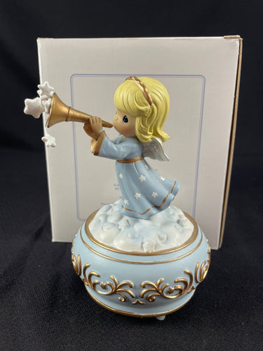 2009 Trumpeting Angel Musical Precious Moments
